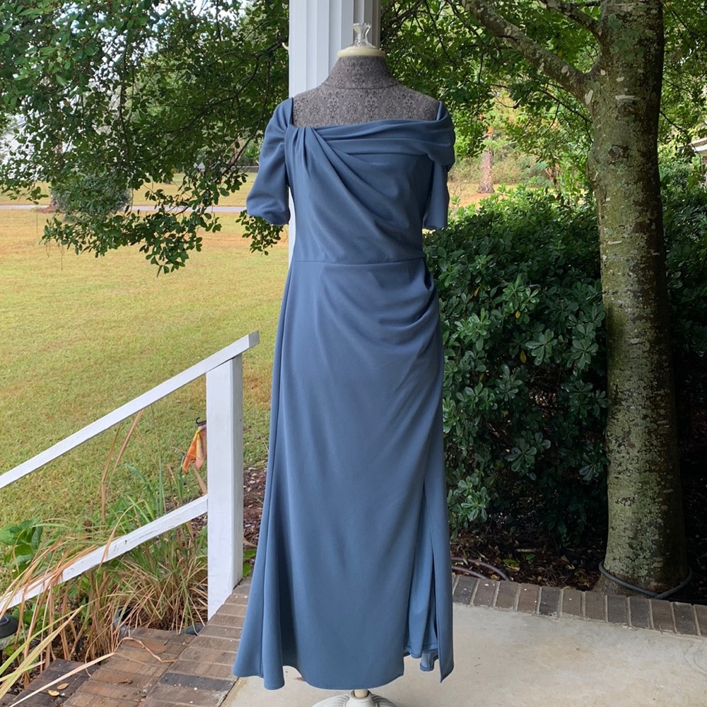 Oleg Cassini Steel Blue Formal Gown, Size 10